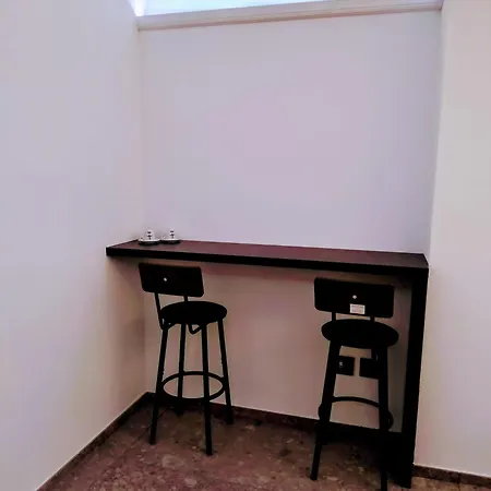 La Corte Di Federico باري